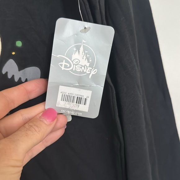 Disney Black and Purple Halloween Long Sleeve Tee NWT - Picture 3 of 4